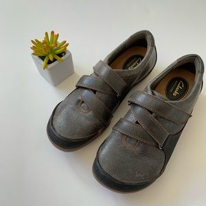 NIB Clark’s Artisan Emma strap comfort shoes